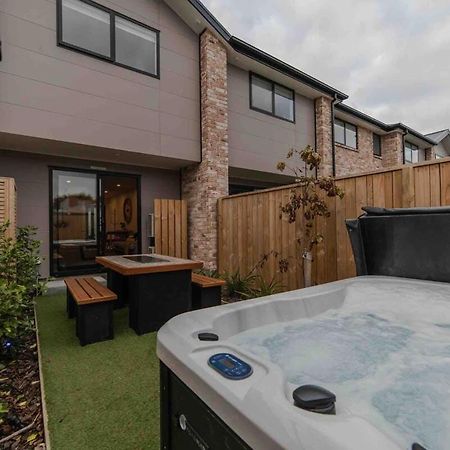 Stones Throw From The Stadium & Hot Tub Christchurch Exteriér fotografie
