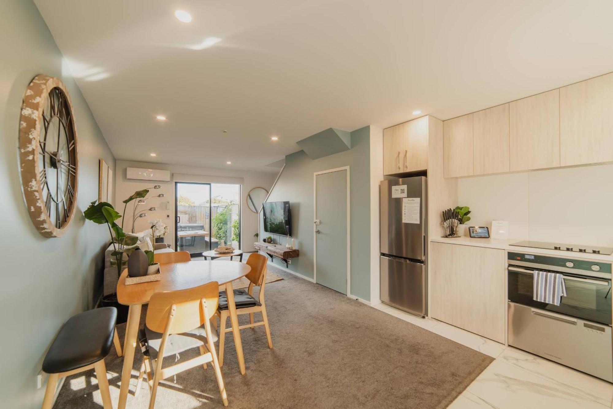 Stones Throw From The Stadium & Hot Tub Christchurch Exteriér fotografie